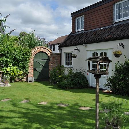 Station Farm Guest House Church Fenton Экстерьер фото
